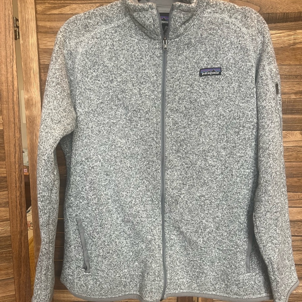 Patagonia Heather Gray Fleece better sweater full zip. Great condition